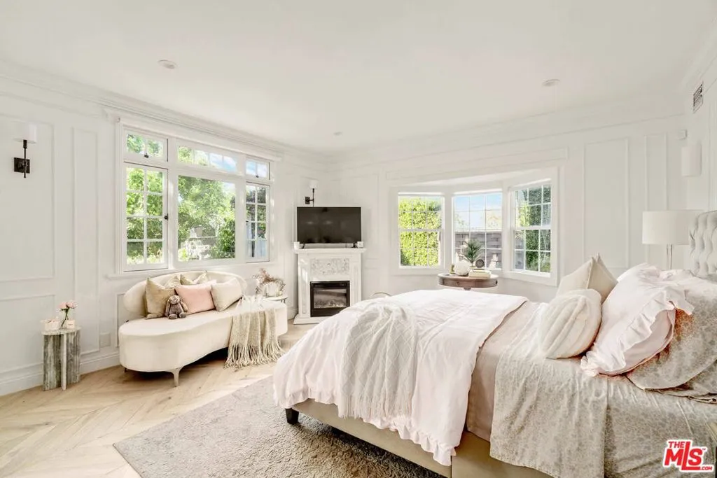 3339 Bennett Drive, Los Angeles, California 90068 home-pic-43